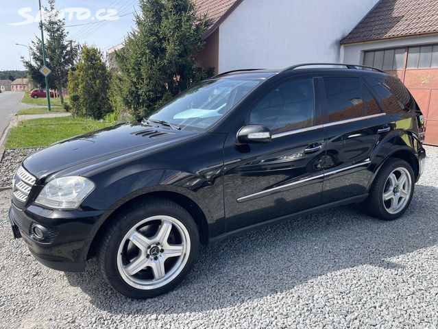 Mercedes Třída M